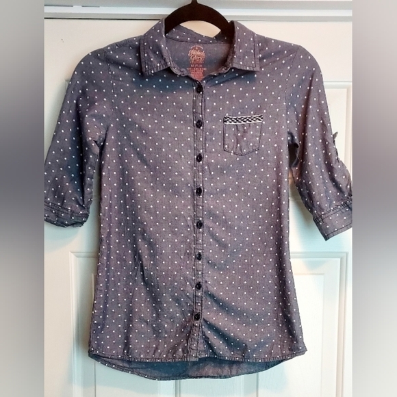FADED Glory Button Down Polka Dot Shirt Junior's Size M - Picture 1 of 3